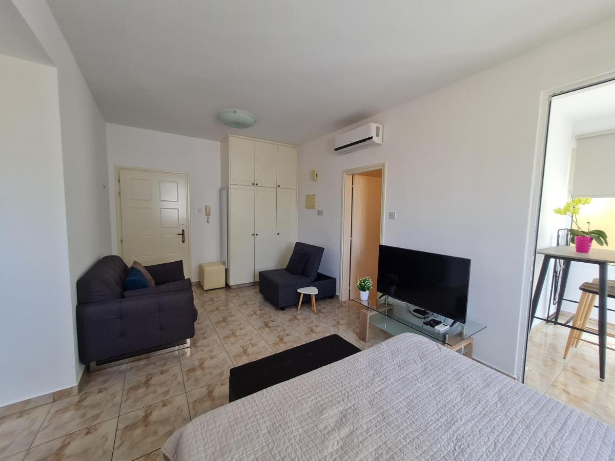 Laertis 2 Complex, Studio Apartment 106 - By Imh Travel & Tours Paphos Exterior photo