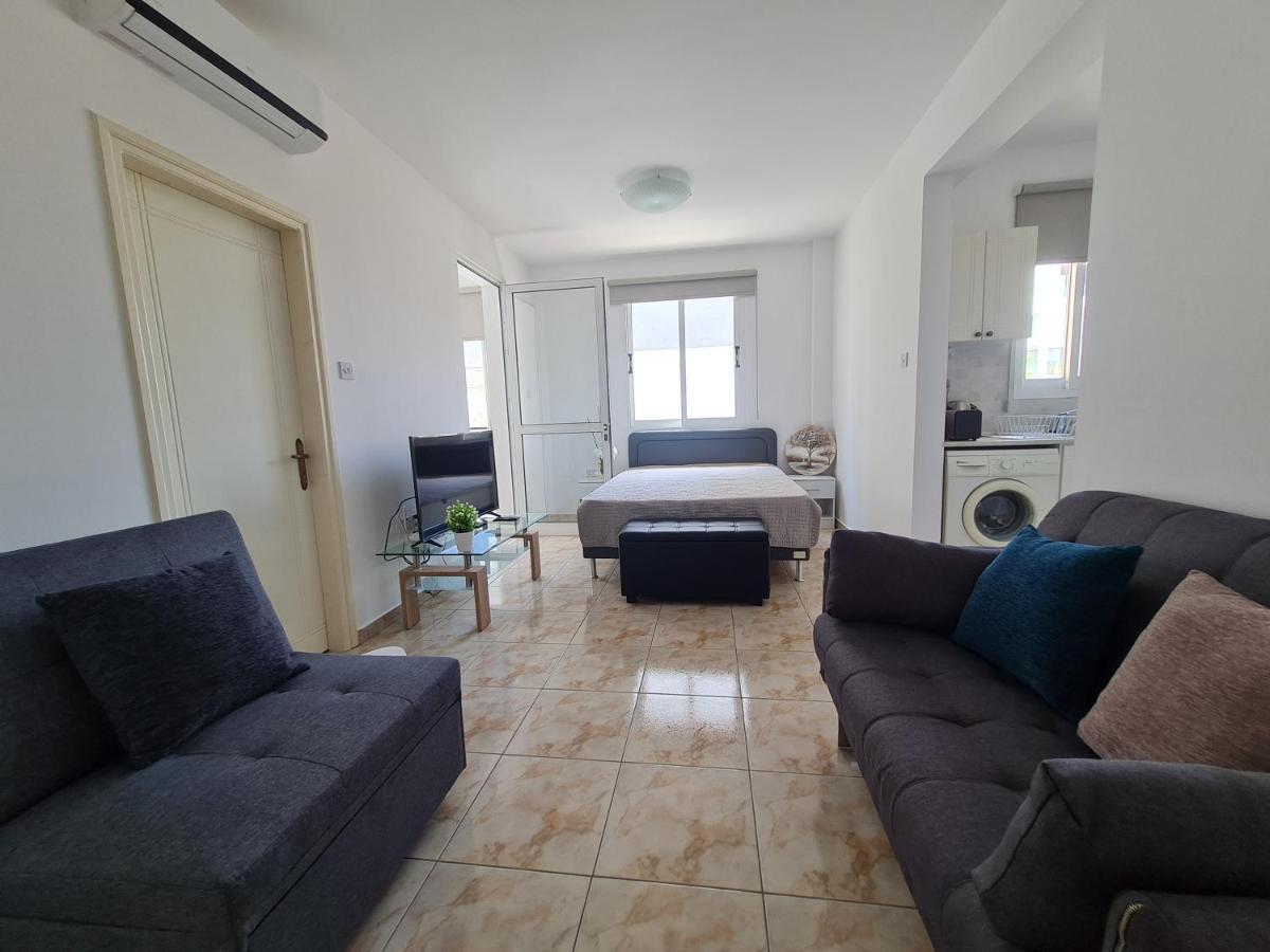 Laertis 2 Complex, Studio Apartment 106 - By Imh Travel & Tours Paphos Exterior photo