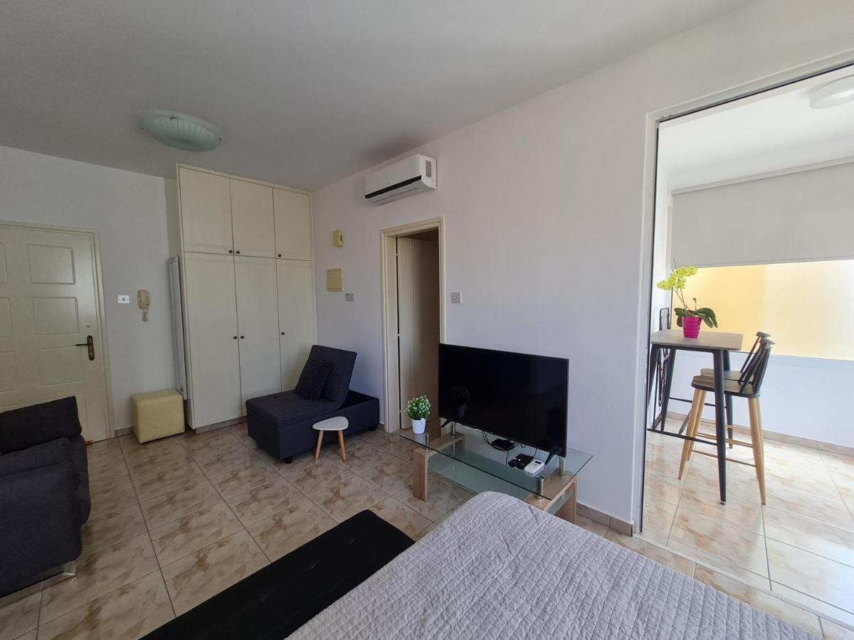 Laertis 2 Complex, Studio Apartment 106 - By Imh Travel & Tours Paphos Exterior photo